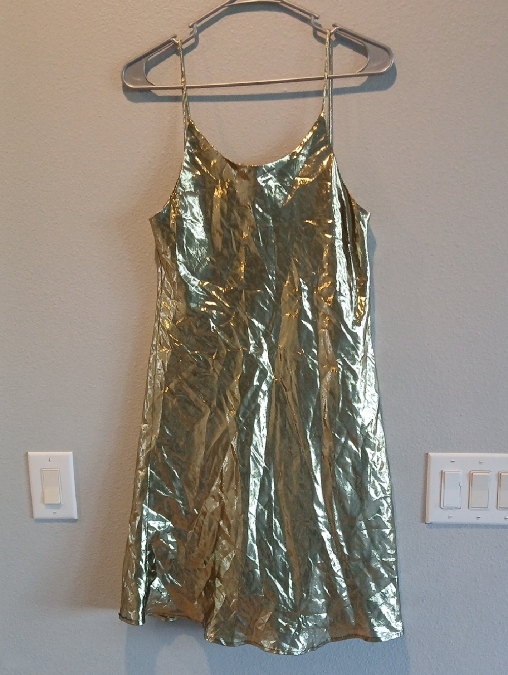 Anna Martini Size 10 Metallic Gold Slip Dress - Spaghetti Strap Canada Mini